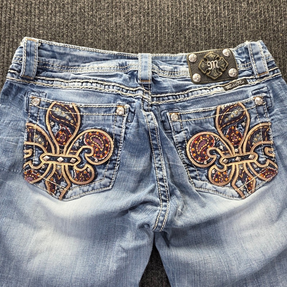 Miss Me Bootcut Jeans Womens 31 Blue Good Fleur De Lis Embroidered Studded Y2K - Picture 7 of 16